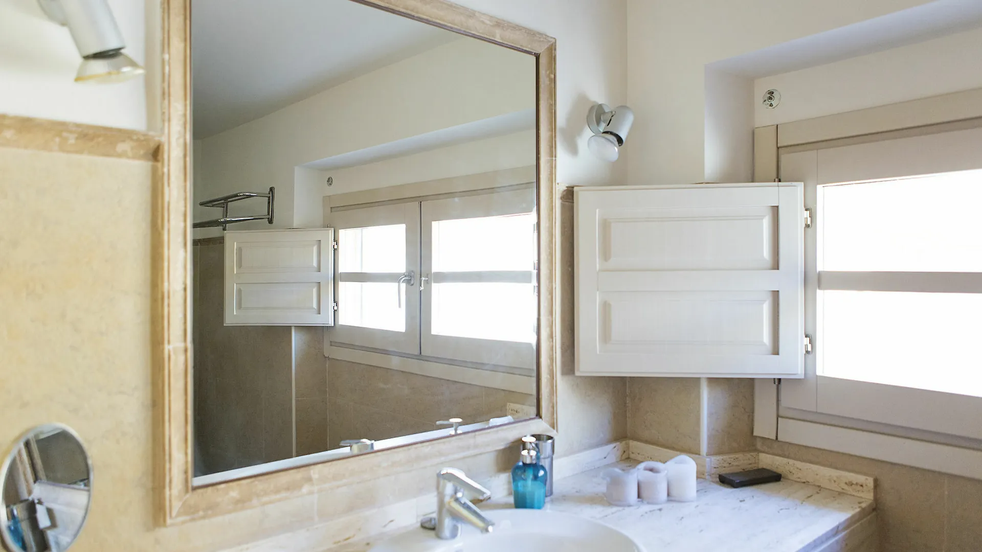 Suncity Flat Mitjana Malaga 0*,  Spain