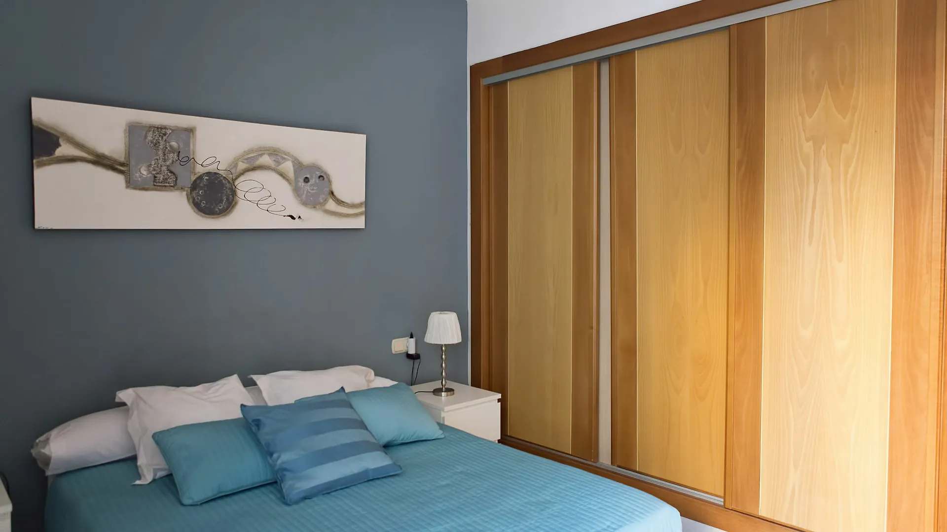 Suncity Flat Mitjana Malaga 0*,  Spain